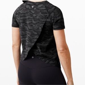 Lululemon quick pace shirt